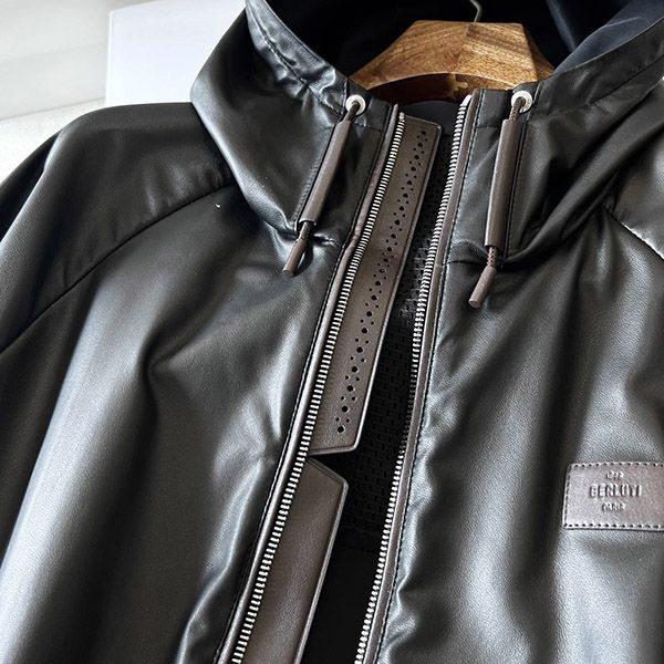 すぐ届 ベルルッティ レザー ジャケット 長袖 ロゴ フード beu07023